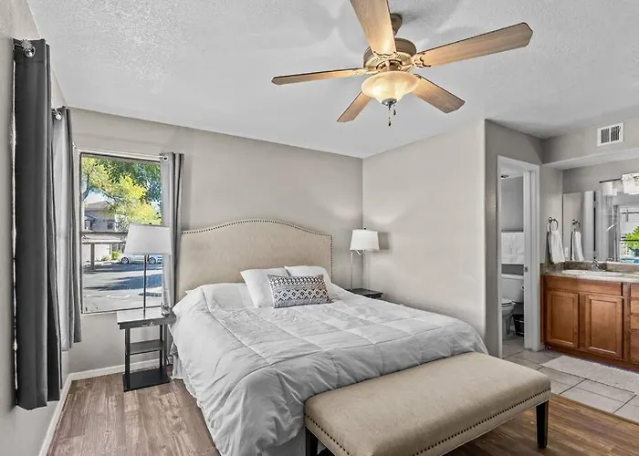 Apartment The Greens! 3br W/ Pool &
