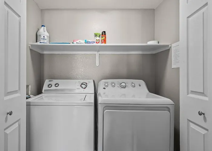 Apartment The Greens! 3br W/ Pool & Tucson