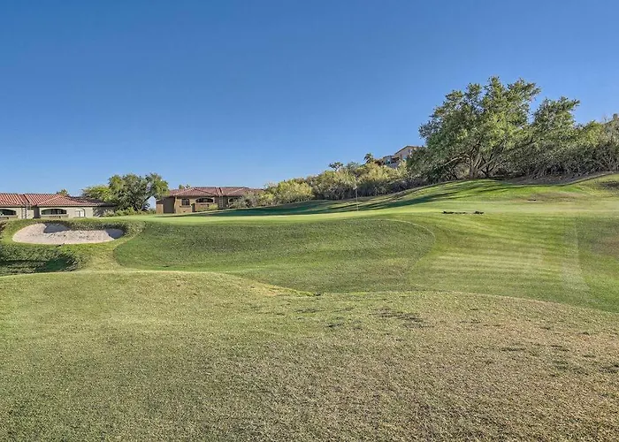 The Greens! 3br W/ Pool & *